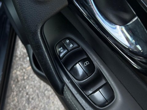 Nissan Qashqai 1.2 DIG-T n-tec 2WD Euro 6 (s/s) 5dr 70