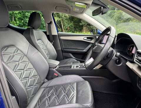 SEAT Leon 1.4 Leon Xcellence Luxury PHEV Semi-Auto 5dr 19