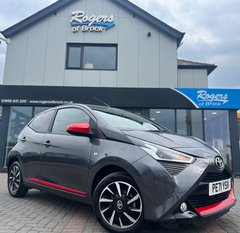 Toyota Aygo 1.0 VVT-I X-TREND TSS 5 DOOR 1