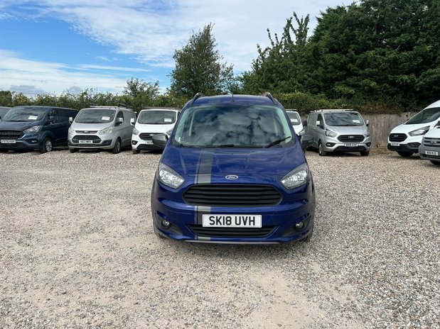 Ford Transit Courier SWB L1H1 Low Roof Sport Air Con Alloys Sensors Cam EURO 6 NO VAT 3
