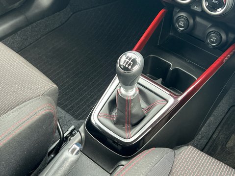 Suzuki Swift SPORT BOOSTERJET MHEV 29