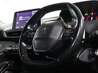 Peugeot 3008 PURETECH S/S ALLURE 12