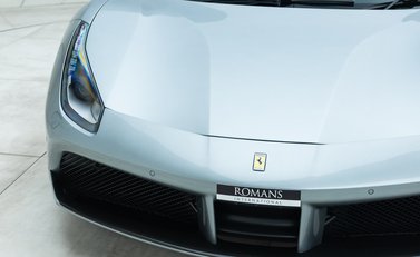 Ferrari 488 Spider 28
