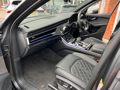 Audi SQ7 4.0 TFSI V8 Black Edition SUV 5dr Petrol Tiptronic quattro Euro 6 (507ps) 34