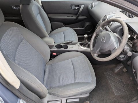 Nissan Qashqai 1.5 dCi Visia 2WD 5dr 9