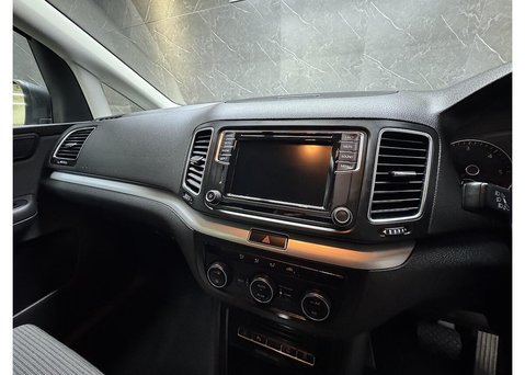 Volkswagen Sharan 2.0 TDI BlueMotion Tech SE MPV 5dr Diesel DSG Euro 6 (s/s) (150 ps) 63