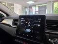 Renault Captur 1.6 E-TECH evolution Auto Euro 6 (s/s) 5dr 40