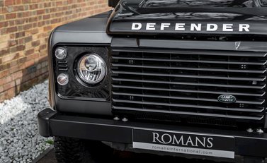 Land Rover Defender 90 Autobiography Edition 24