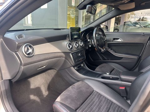 Mercedes-Benz CLA Class 2.1 CLA220d AMG Sport Coupe 7G-DCT Euro 6 (s/s) 4dr 11