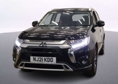 Mitsubishi Outlander 2.0 MIVEC Design SUV 5dr Petrol CVT 4WD Euro 6 (s/s) (150 ps) 5