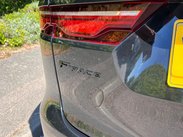 Jaguar F-Pace 2.0 D200 MHEV R-Dynamic HSE Black Auto AWD Euro 6 (s/s) 5dr 92