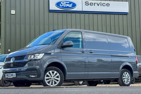 Volkswagen Transporter AUTO LWB L2H1 Low Roof Highline T30 Air Con Alloys Sensors EURO 6