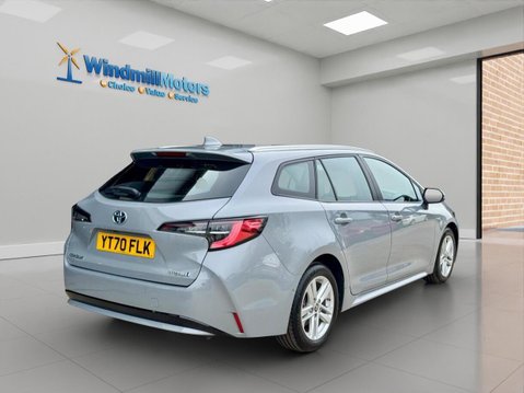 Toyota Corolla 1.8 VVT-h Icon Tech Touring Sports CVT Euro 6 (s/s) 5dr 10
