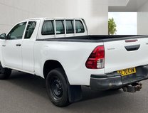 Toyota Hilux Active | 2.4 LT | Extended Cab | Tow Bar | Air Con | EURO 6 5