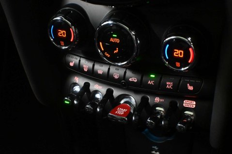Mini Hatch 2.0 Cooper S Exclusive Auto 3dr 68