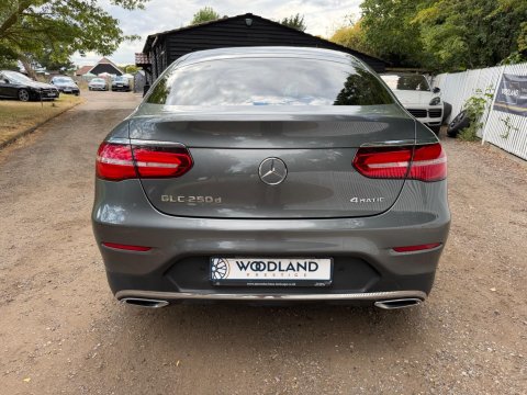 Mercedes-Benz GLC GLC 250 D 4MATIC AMG LINE PREMIUM 18