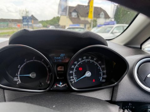 Ford Fiesta 1.25 Zetec Euro 5 3dr 11