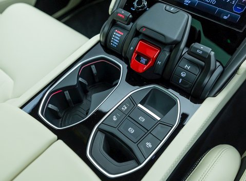 Lamborghini Urus S 23