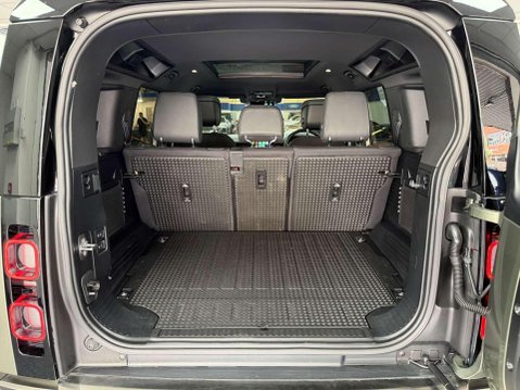 Land Rover Defender 3.0 P400 MHEV X SUV 5dr Petrol Auto 4WD Euro 6 (s/s) (400 ps) 51
