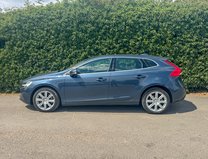 Volvo V40 2.0 D3 Inscription Hatchback 5dr Diesel Auto Euro 6 (s/s) (150 ps) 6
