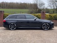 Audi RS4 4.2 RS 4 FSI Quattro Auto 4WD 5dr 21