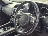 Jaguar F-Pace V6 S AWD 21