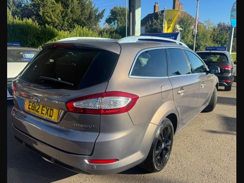 Ford Mondeo 2.0 TDCi Titanium Euro 5 5dr 6