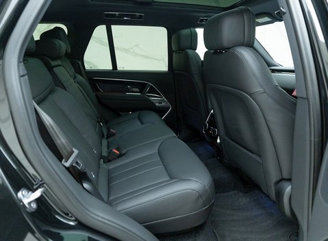 Land Rover Range Rover D350 SE 13