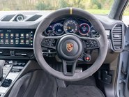 Porsche Cayenne 4.0T V8 TURBO GT 12