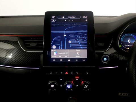 Renault Arkana 1.6 E-TECH r.s. line SUV 5dr Petrol Hybrid Auto 2WD Euro 6 (s/s) (145 bhp) 17