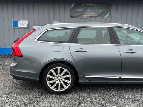 Volvo V90 2.0 D5 PowerPulse Inscription Auto AWD Euro 6 (s/s) 5dr 22