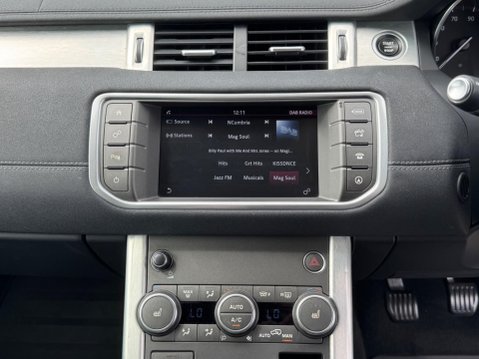 Land Rover Range Rover Evoque 2.0 eD4 SE Tech FWD Euro 6 (s/s) 5dr 19