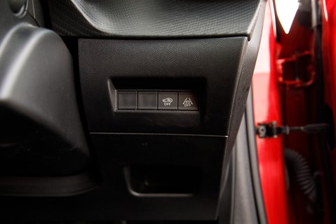 Peugeot 208 PURETECH GT S/S 12