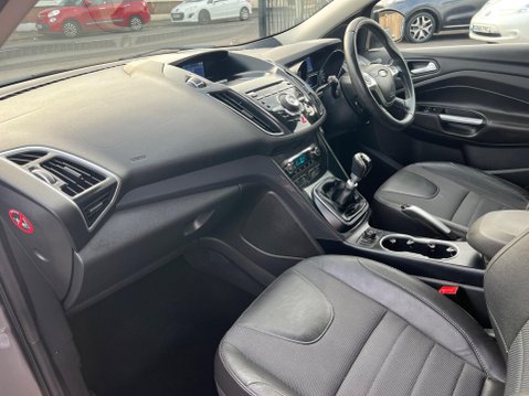Ford Kuga 2.0 TDCi Titanium AWD Euro 5 5dr 23