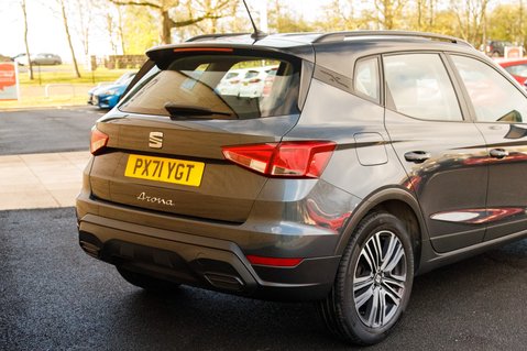 SEAT Arona TSI SE TECHNOLOGY 8