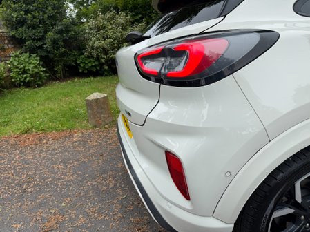 Ford Puma ST-LINE X FIRST EDITION MHEV 17