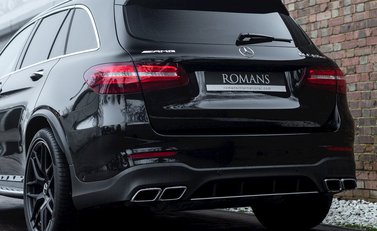Mercedes-Benz GLC 63 S 4Matic 26