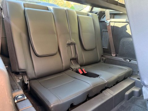 Land Rover Discovery Sport 2.0 Discovery Sport HSE TD4 4WD 5dr 24