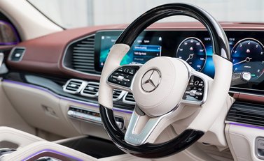 Mercedes-Benz GLS 600 First Class 11