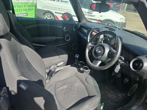 Mini Convertible COOPER S 7