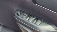Toyota Yaris Cross 1.5 VVT-h Design SUV 5dr Petrol Hybrid E-CVT Euro 6 (s/s) (116 ps) 35