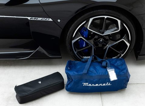 Maserati MC20 31