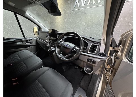 Ford Transit Custom 2.0 300 EcoBlue Limited Crew Van Double Cab 5dr Diesel Manual L1 H1 Euro 6 32