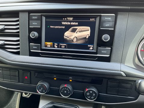 Volkswagen Transporter T30 TDI P/V STARTLINE 25