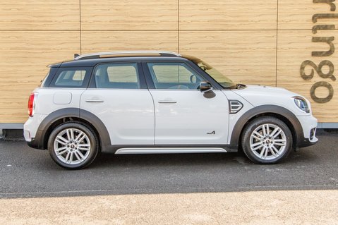 Mini Countryman COOPER D ALL4 EXCLUSIVE 13