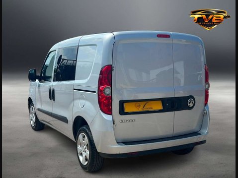Vauxhall Combo 1.2 Combo 2000 Sportive CDTi - NATIONAL DELIVERY* 19