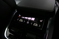 Volvo XC90 2.0 XC90 R-Design B5 MHEV AWD Auto 4WD 5dr 47