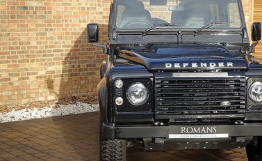 Land Rover 90 Autobiography 24