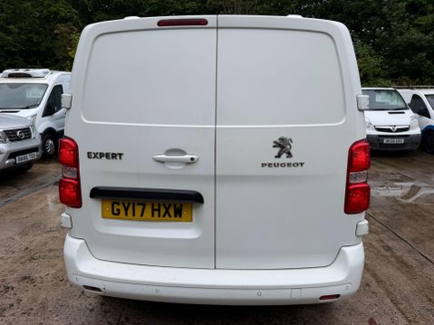 Peugeot Expert 2.0 BlueHDi 1400 Professional Plus Standard Panel Van 6dr Diesel Manual MWB 12