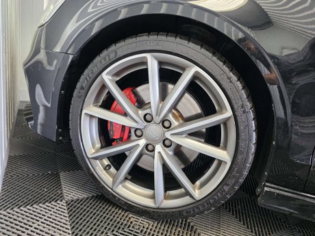 Audi S3 2.0 TFSI Black Edition Saloon 4dr Petrol S Tronic quattro Euro 6 (s/s) (310 26